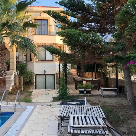 Villa For Rent